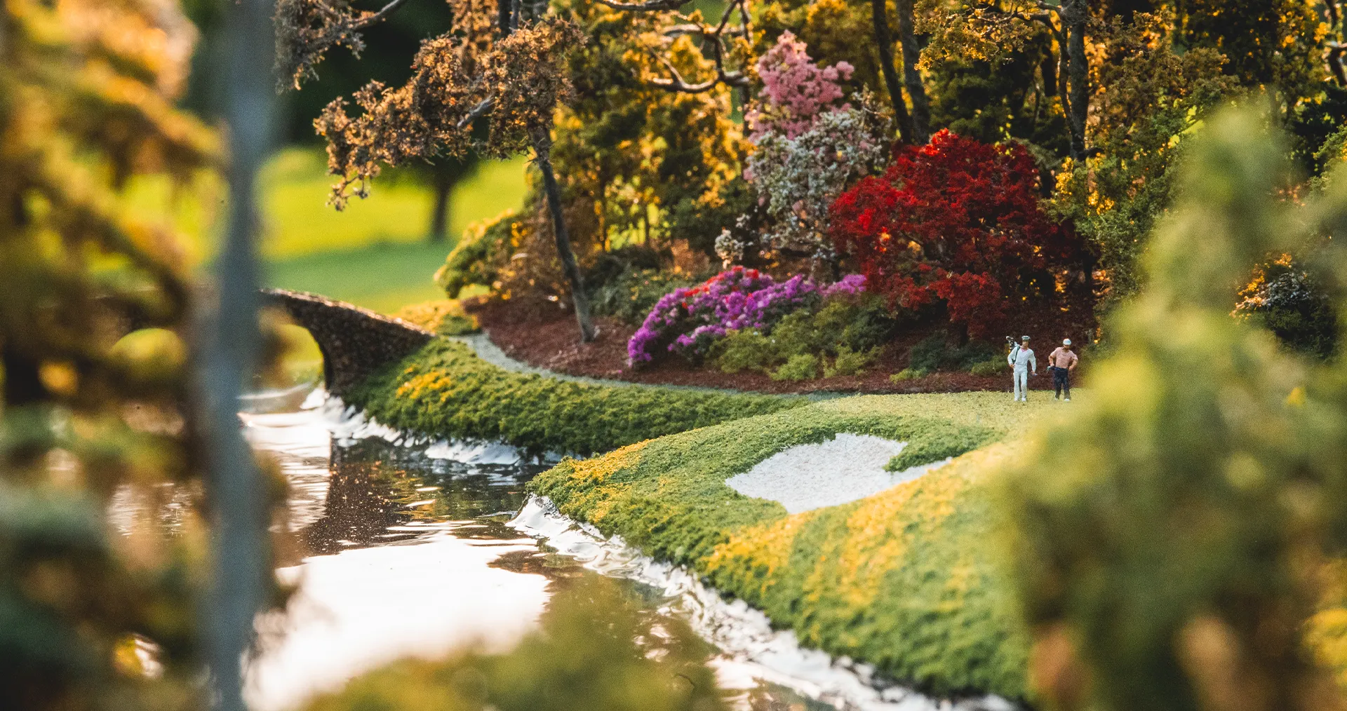 Replica of scenery around golf hole micro landscape